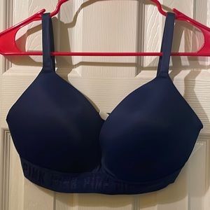 PINK by Victoria’s Secret Wear Everywhere Wireless Push-up 36DD